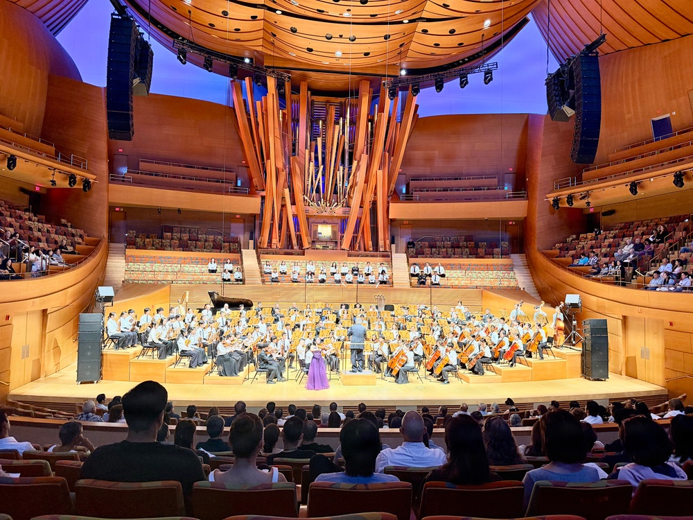 Army Reserve Musicians Take the Stage at Walt Disney Concert Hall