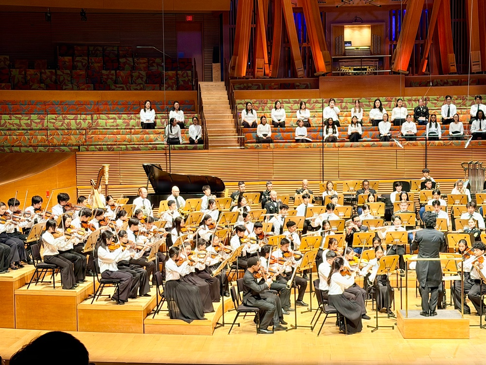 Army Reserve Musicians Take the Stage at Walt Disney Concert Hall