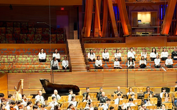 Army Reserve Musicians Take the Stage at Walt Disney Concert Hall