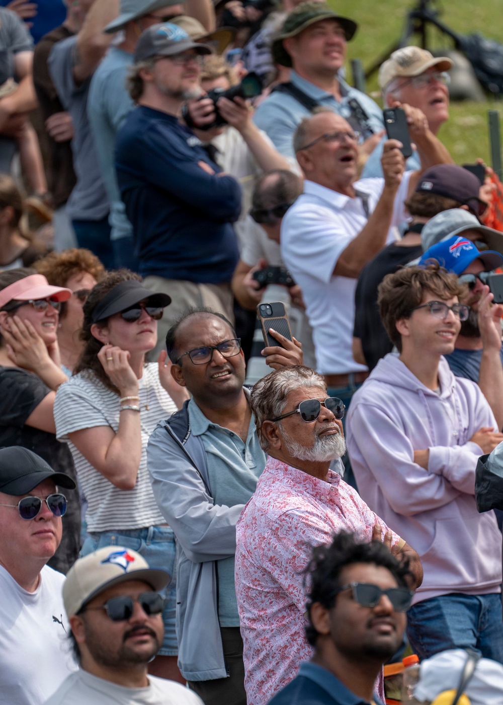 Raptor Demonstration Team Performs in Canada