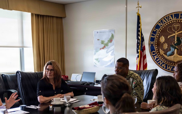 U.S. Naval Hospital Okinawa Hosts Marine Corps Commanding General Spouses