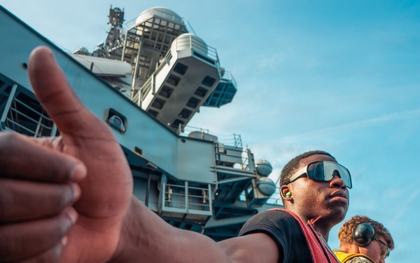 George Washington Conducts Live Fire Exercise