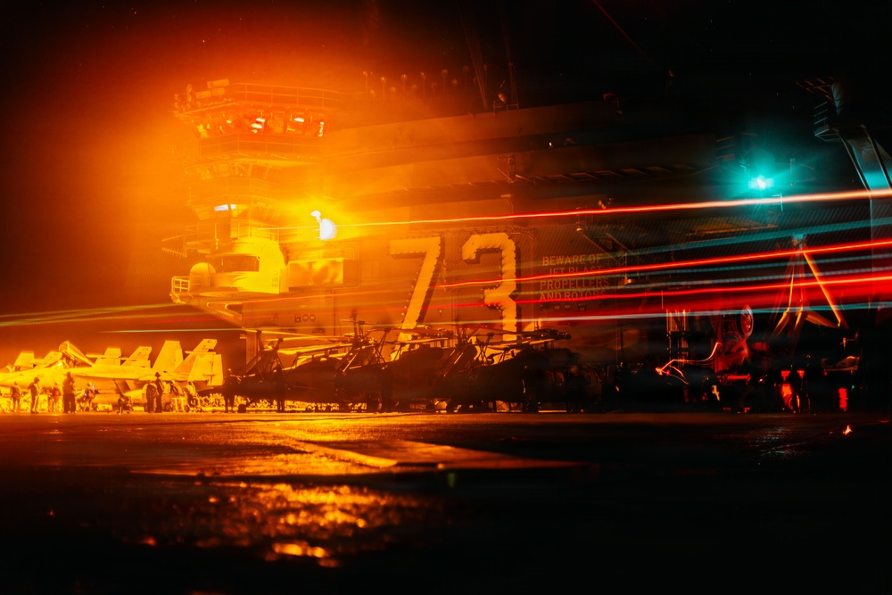 George Washington Conducts 200,000 Arresting Gear Landing