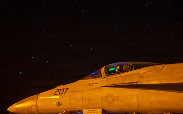 George Washington Conducts Flight Operations
