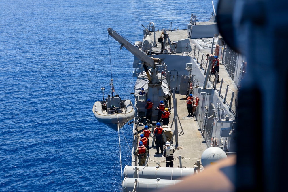 DDG 117 Boat Ops and RAS