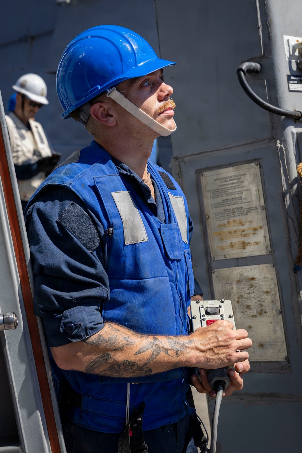 DDG 117 Boat Ops and RAS