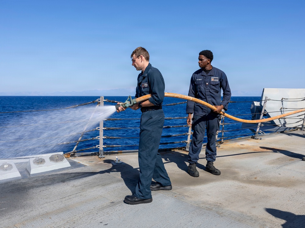 DDG 117 Cleans The Ship During FWWD