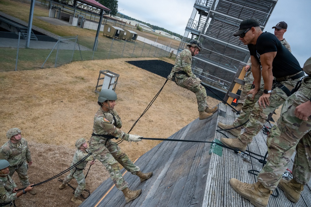 Master Rappel training in GTA