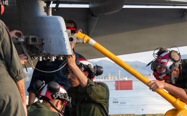 VMFA-232 F/A-18s take to the skies for final exercise
