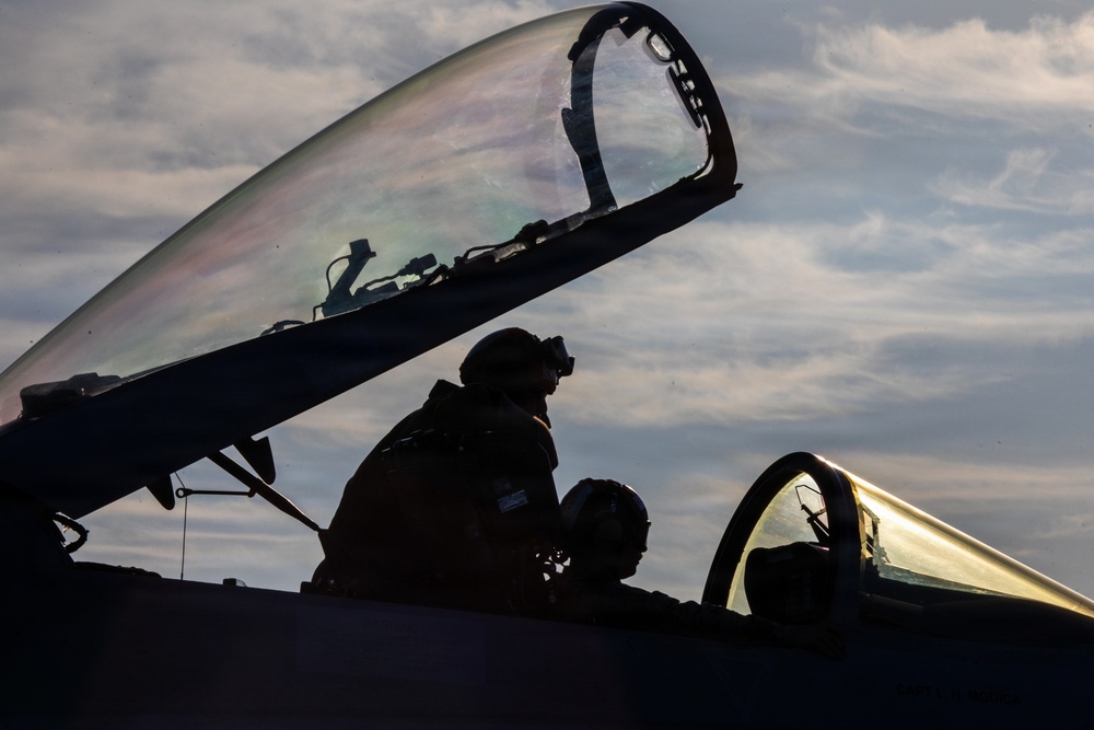 VMFA-232 F/A-18s take to the skies for final exercise