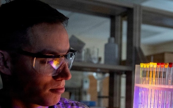 From fellowship to field impact: ARL–VMI collaboration advances next-generation light-absorbing materials