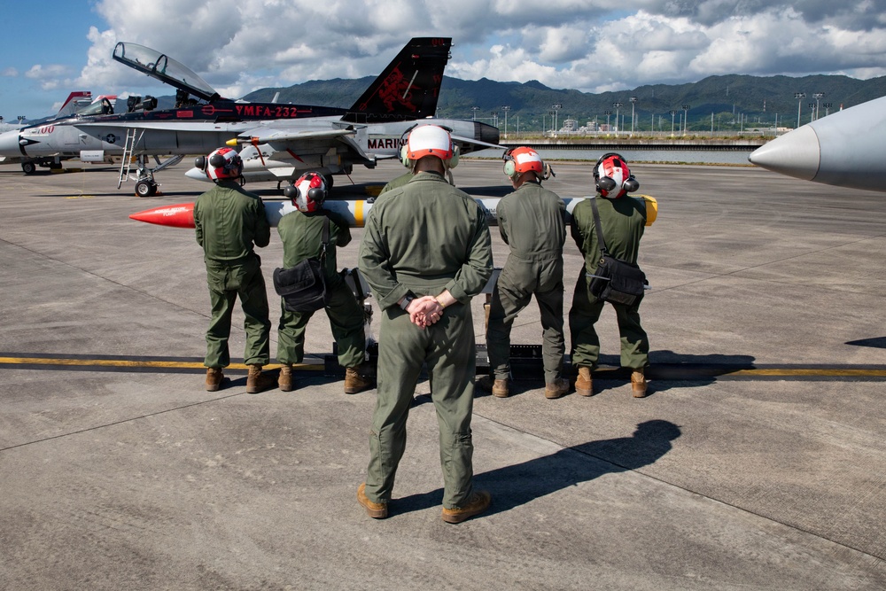 VMFA-232 F/A-18s take to the skies for final exercise