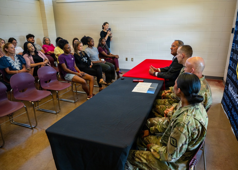 Arkansas National Guard Signs Agreement With UA Cossatot
