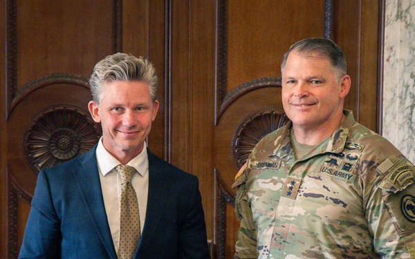 AFRICOM Deputy Commander Visits Swedish Military Leadership