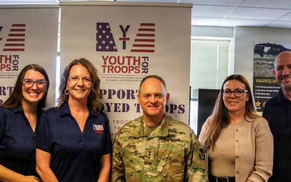 To Build the Force, Phoenix Recruiting Battalion Leans on Community Partnerships