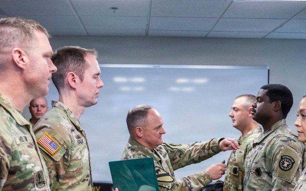 T2COM Commander Visits Phoenix Battalion
