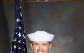 Leahy Earns Military Excellence Award at Recruit Training Command