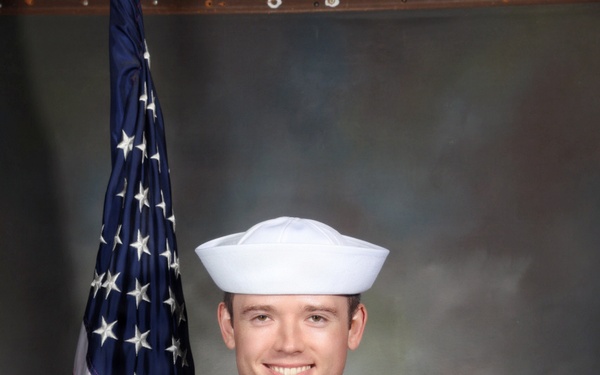 Leahy Earns Military Excellence Award at Recruit Training Command