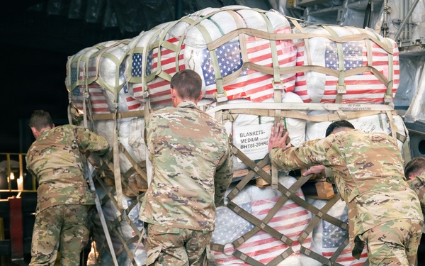 Colombia Earthquake relief supplies offload from a C-17