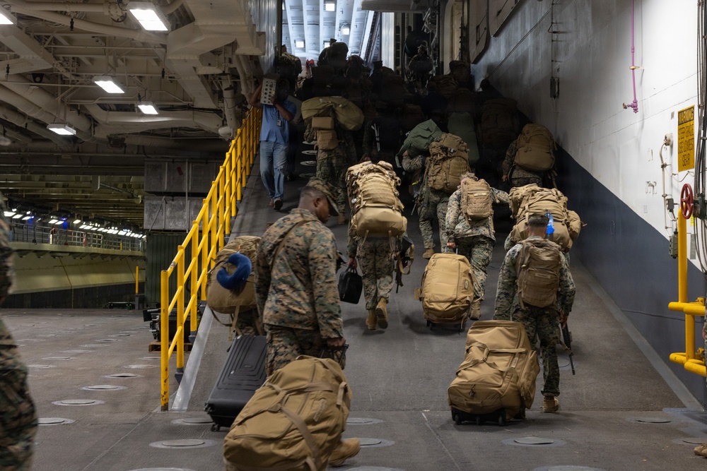 13th MEU | USS Makin Island Embarkation