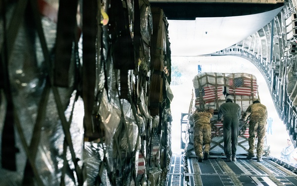Colombia Earthquake relief supplies offload from a C-17