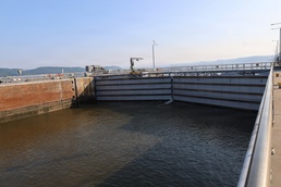 St. Paul District continues its mission to replace miter gates on the Upper Mississippi River