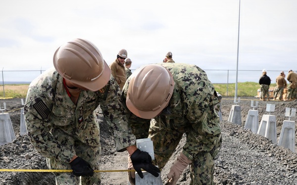 Seabees Begin Arctic Bee Hut Construction During Northern Viking 26