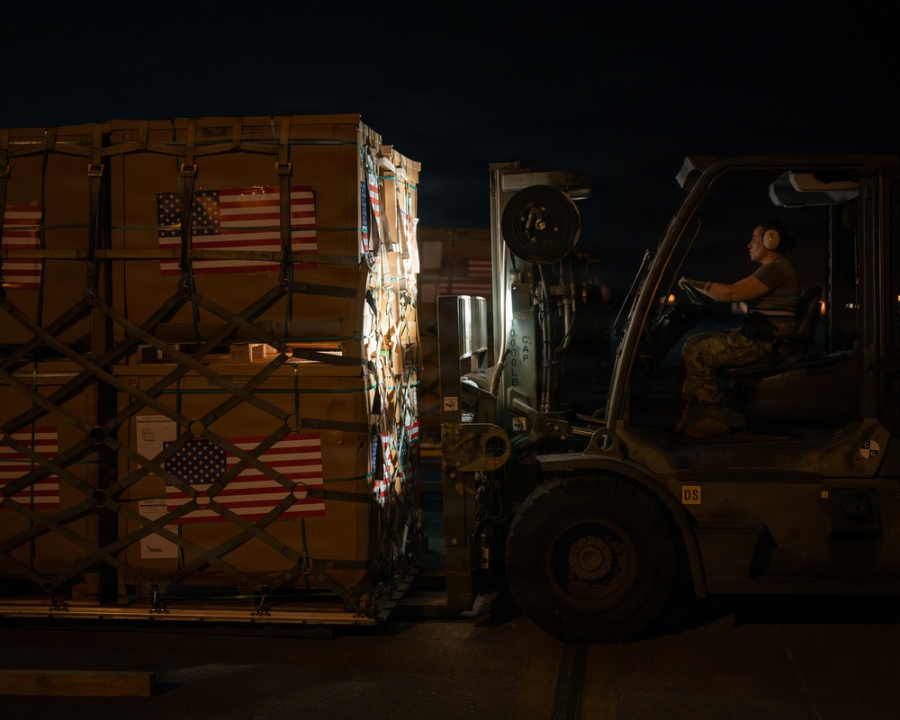C-17 earthquake relief deliveries COL
