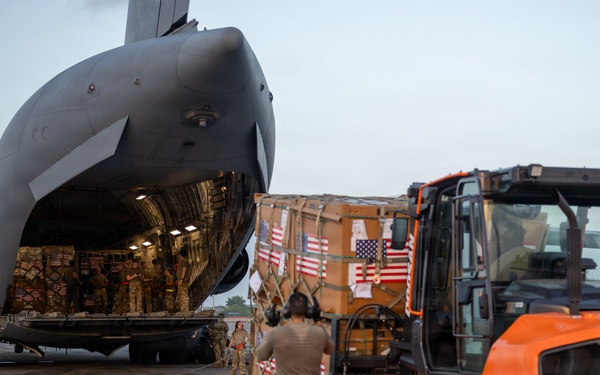 C-17 earthquake relief deliveries COL