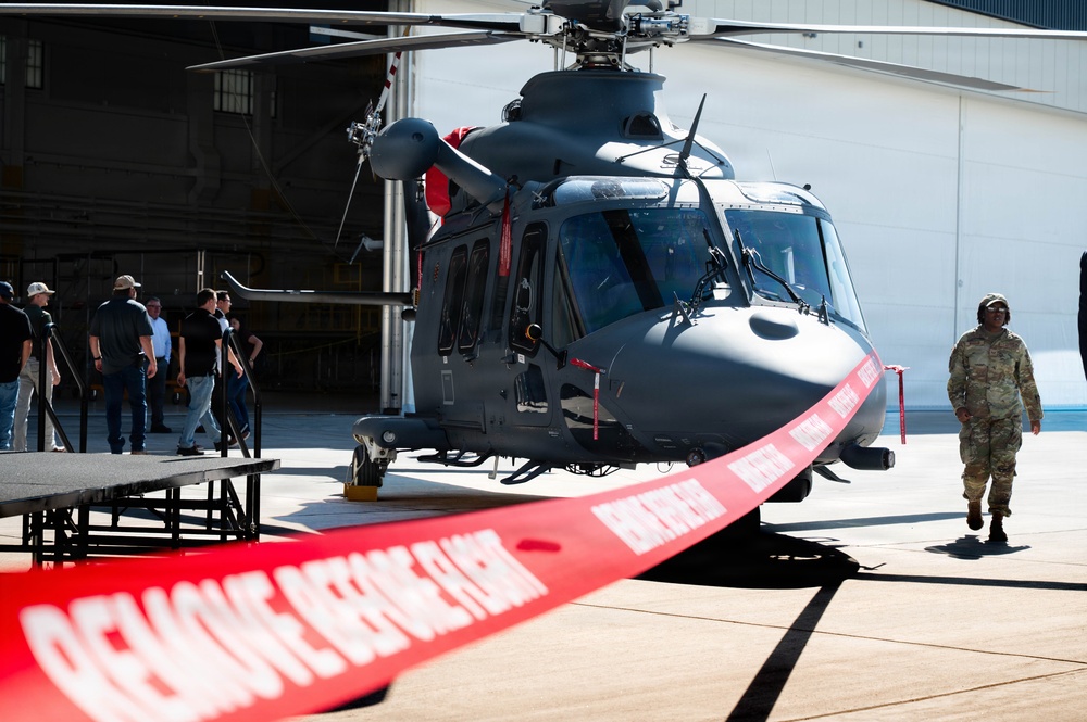 MH-139 and 90 MSOS TRF Building Ribbon Cutting Ceremony