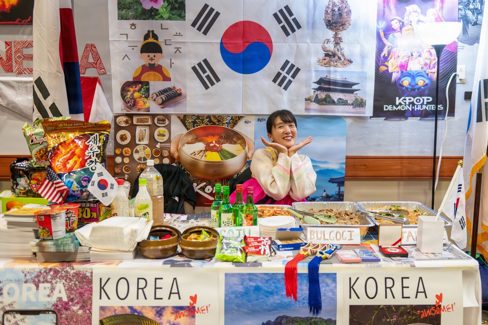 AY26 International Fellows share cultures at USAHEC’s Know Your World event