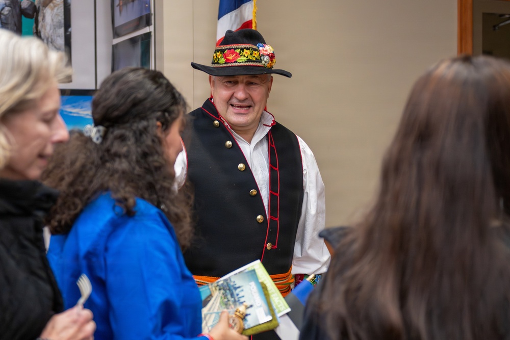 AY26 International Fellows share cultures at USAHEC’s Know Your World event