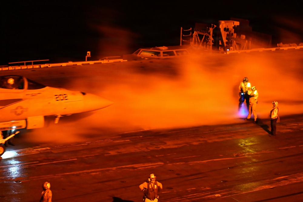 George Washington Conducts Flight Operations