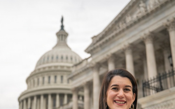 U.S. Army Nurses Take Time to Serve in the Halls of Congress