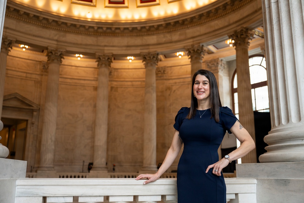 U.S. Army Nurses Take Time to Serve in the Halls of Congress