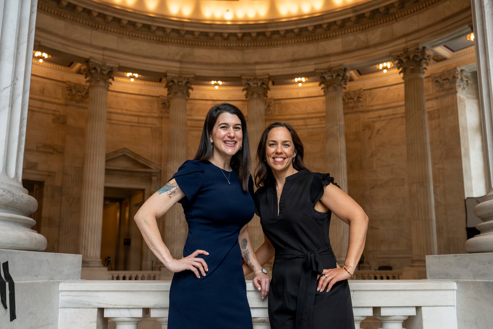 U.S. Army Nurses Take Time to Serve in the Halls of Congress
