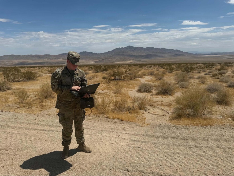 US Soldier uses NAVWAR System during PC-C6