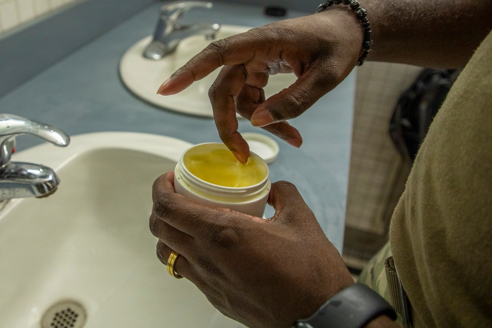 593rd CSC Soldiers Demonstrate Proper Shaving Techniques