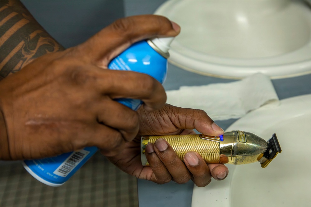 593rd CSC Soldiers Demonstrate Proper Shaving Techniques
