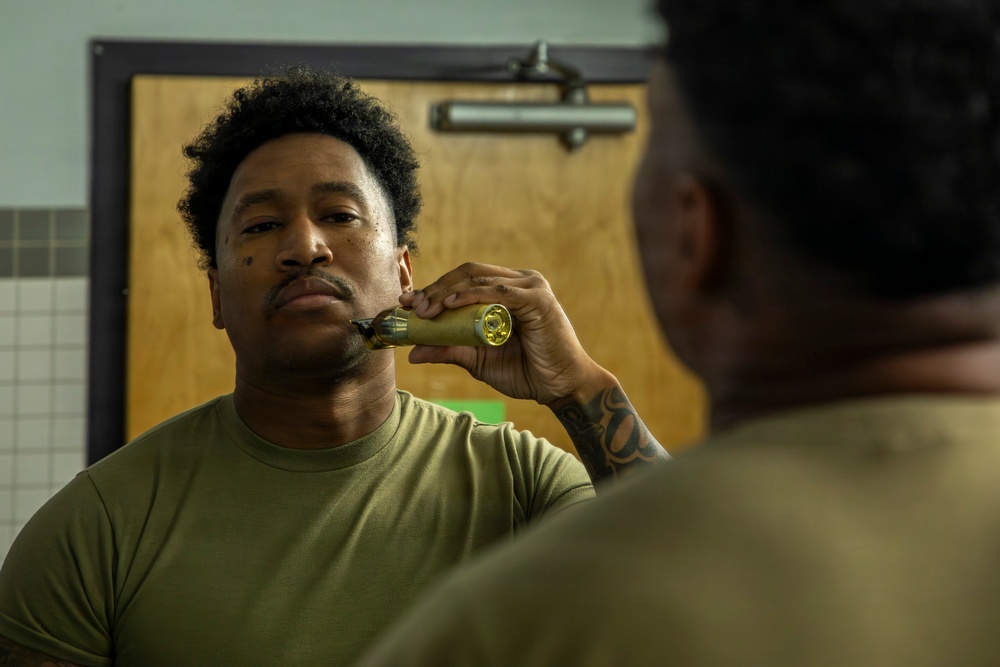 593rd CSC Soldiers Demonstrate Proper Shaving Techniques