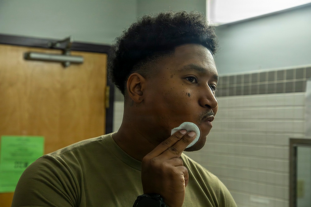 593rd CSC Soldiers Demonstrate Proper Shaving Techniques