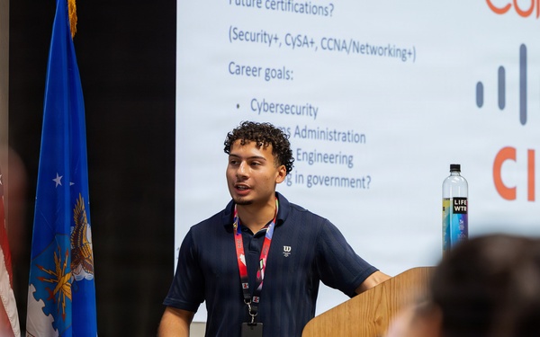 Edwards AFB Hosts Inaugural VICEROY Internship Cohort