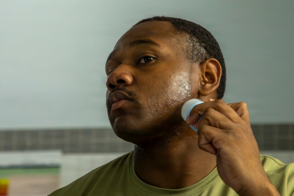 593rd CSC Soldiers Demonstrate Proper Shaving Techniques