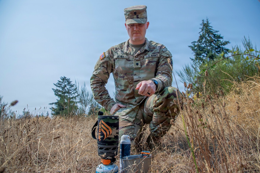 593rd CSC Soldier Demonstrates Effective Field Shaving Techniques