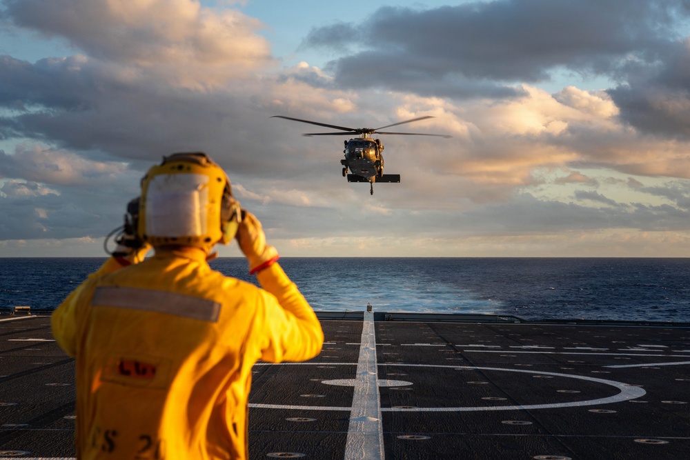 DUSTOFF Conducts Deck Landing Qualifications on USS Cincinnati (LCS-20)