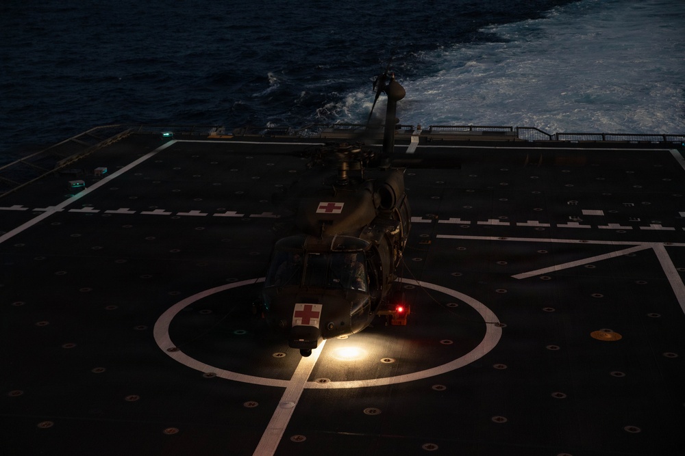 DUSTOFF Conducts Deck Landing Qualifications on USS Cincinnati (LCS-20)