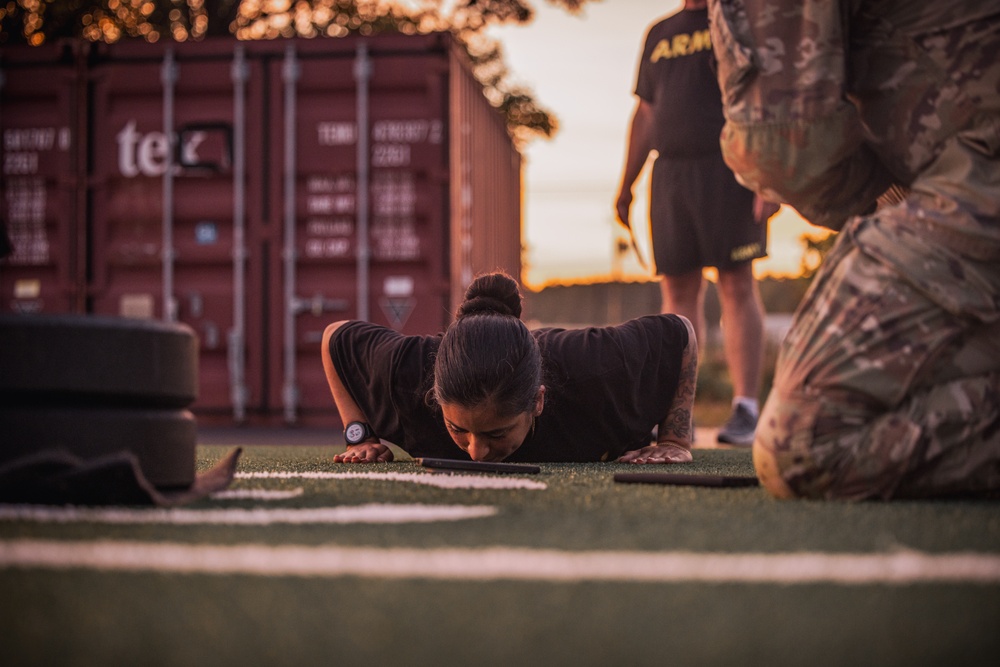 335th Signal Command (Theater) soldiers conduct the Army Fitness Test