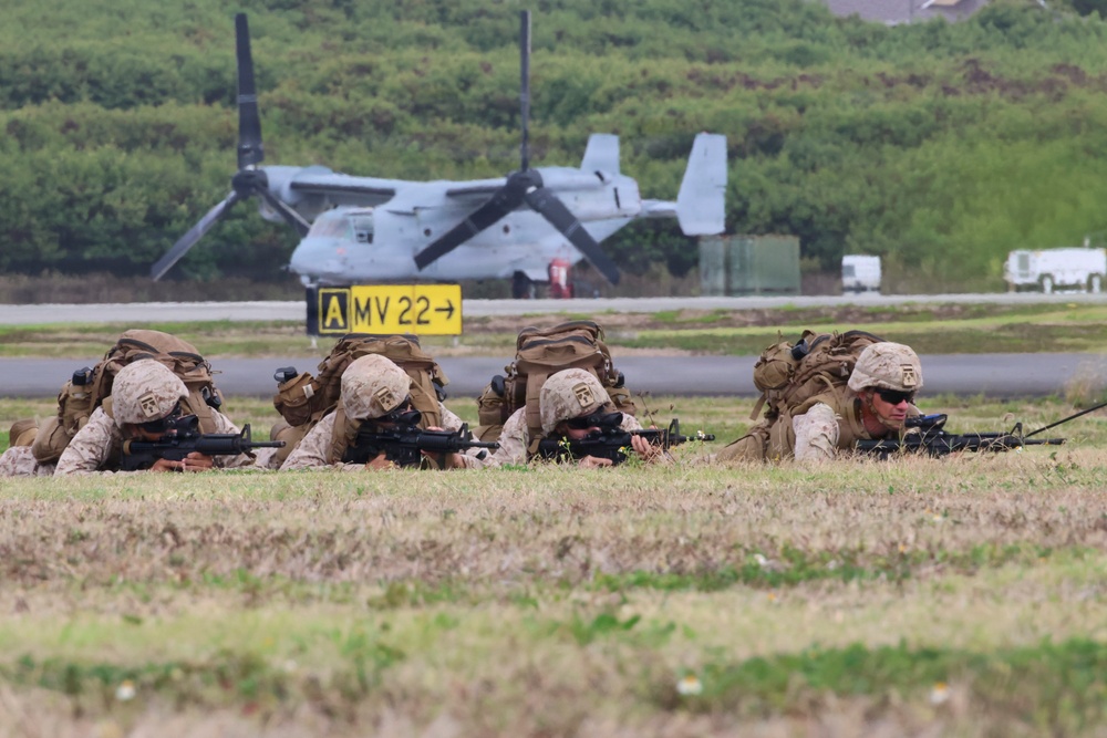 MACS-4 Marines use ULTVs to establish expeditionary ALZ