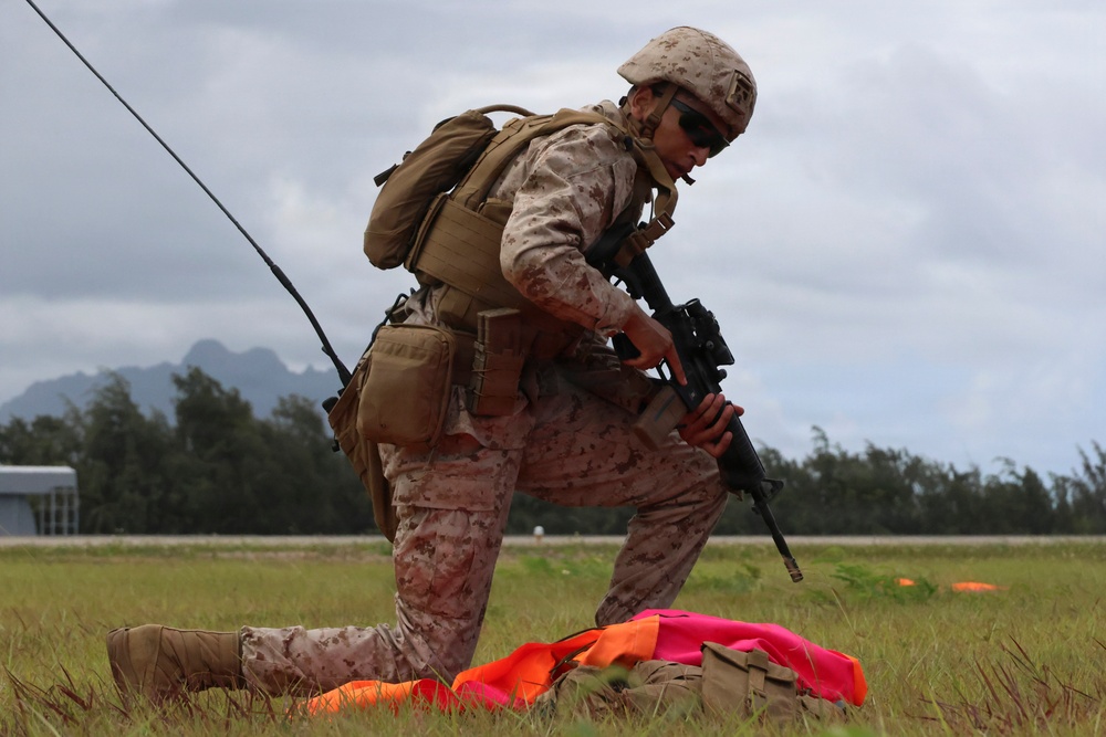 MACS-4 Marines use ULTVs to establish expeditionary ALZ