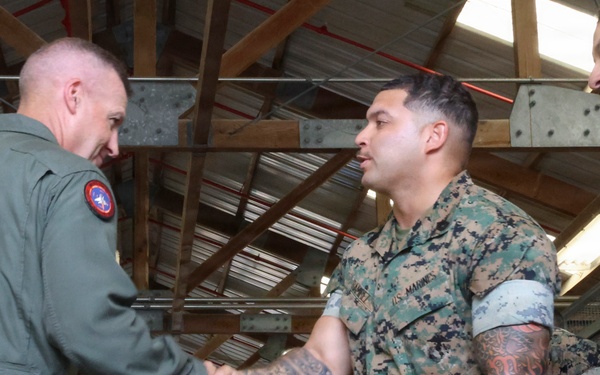 1st Marine Aircraft Wing Commander visits Marine Air Control Squadron 4